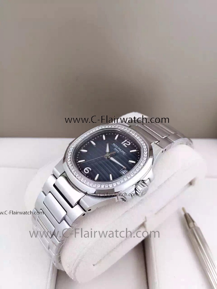 Replica Patek Philippe Geneve Diamond Bezel Ladies Watch